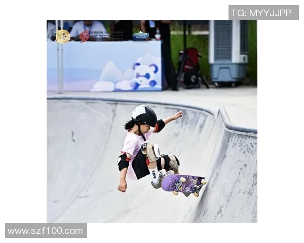 成都滑板队防反战术深度分析与实战技巧分享