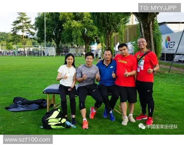 深圳排球队在钻石联赛中的团队协作展现出无与伦比的默契与实力 深圳排球队在钻石联赛中的团队协作展现出无与伦比的默契与实力